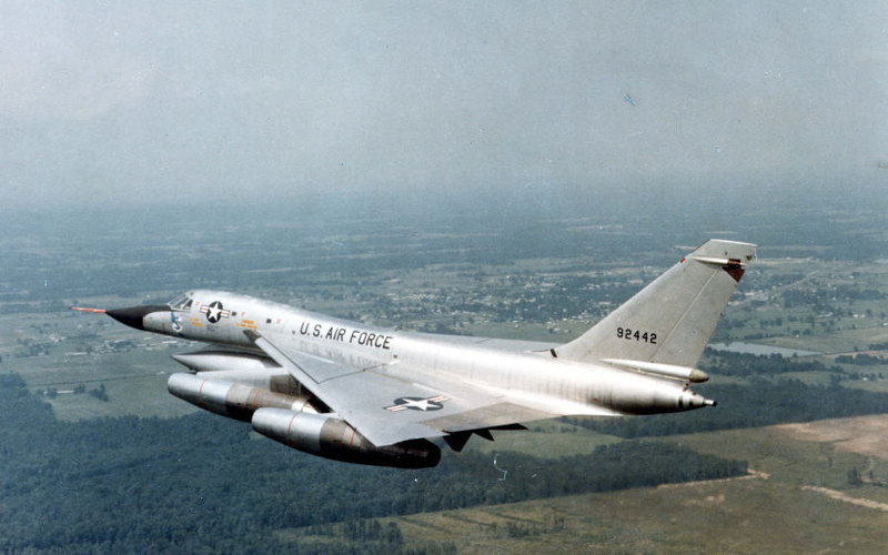 Illustration for article titled The bears who became test pilots during the Cold War